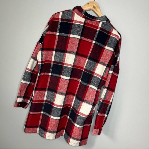 Goodnight Macaroon Winnie Red Plaid Flannel Button Up Shacket Size Medium NWT - Picture 16 of 16